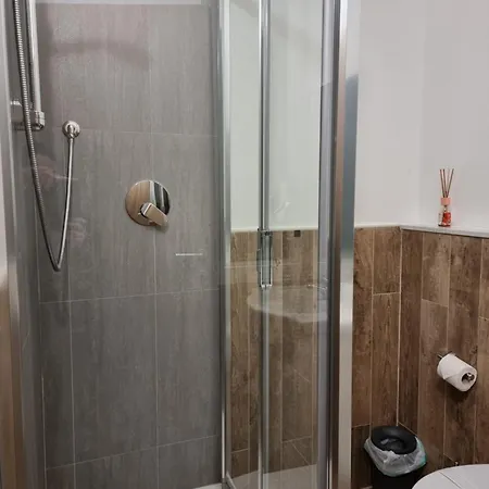 Affittacamere House Leomar Di Sara Genoa Room photo