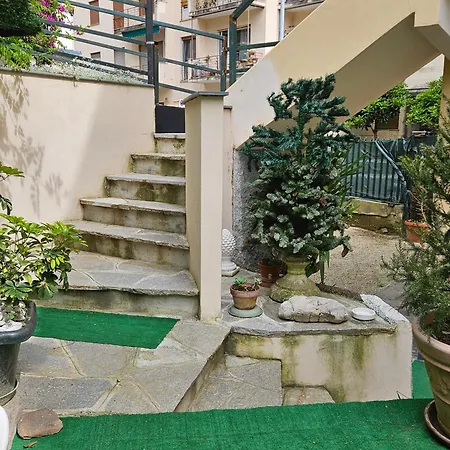 Affittacamere House Leomar Di Sara Genoa Room photo