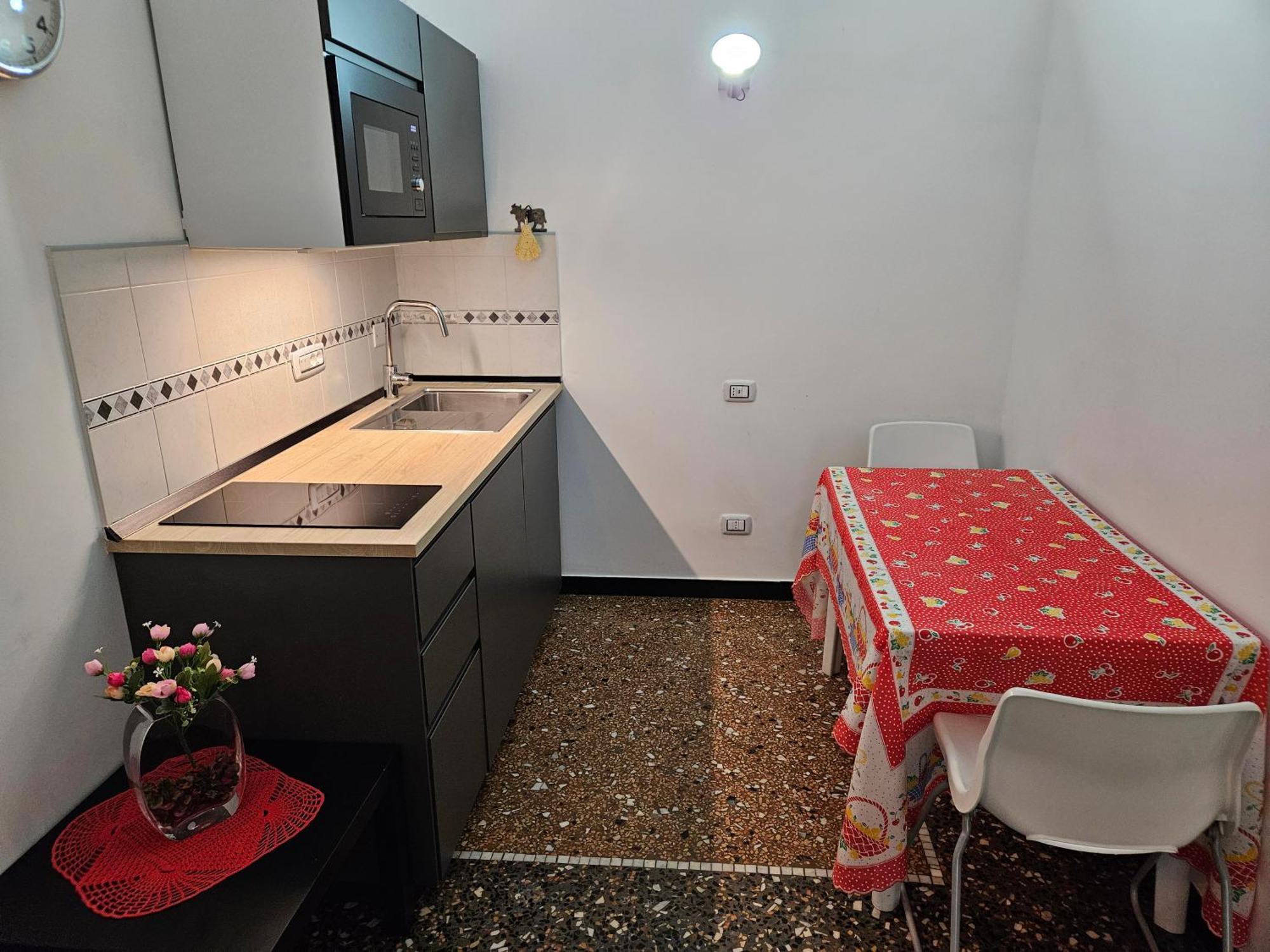 House Leomar Di Sara *