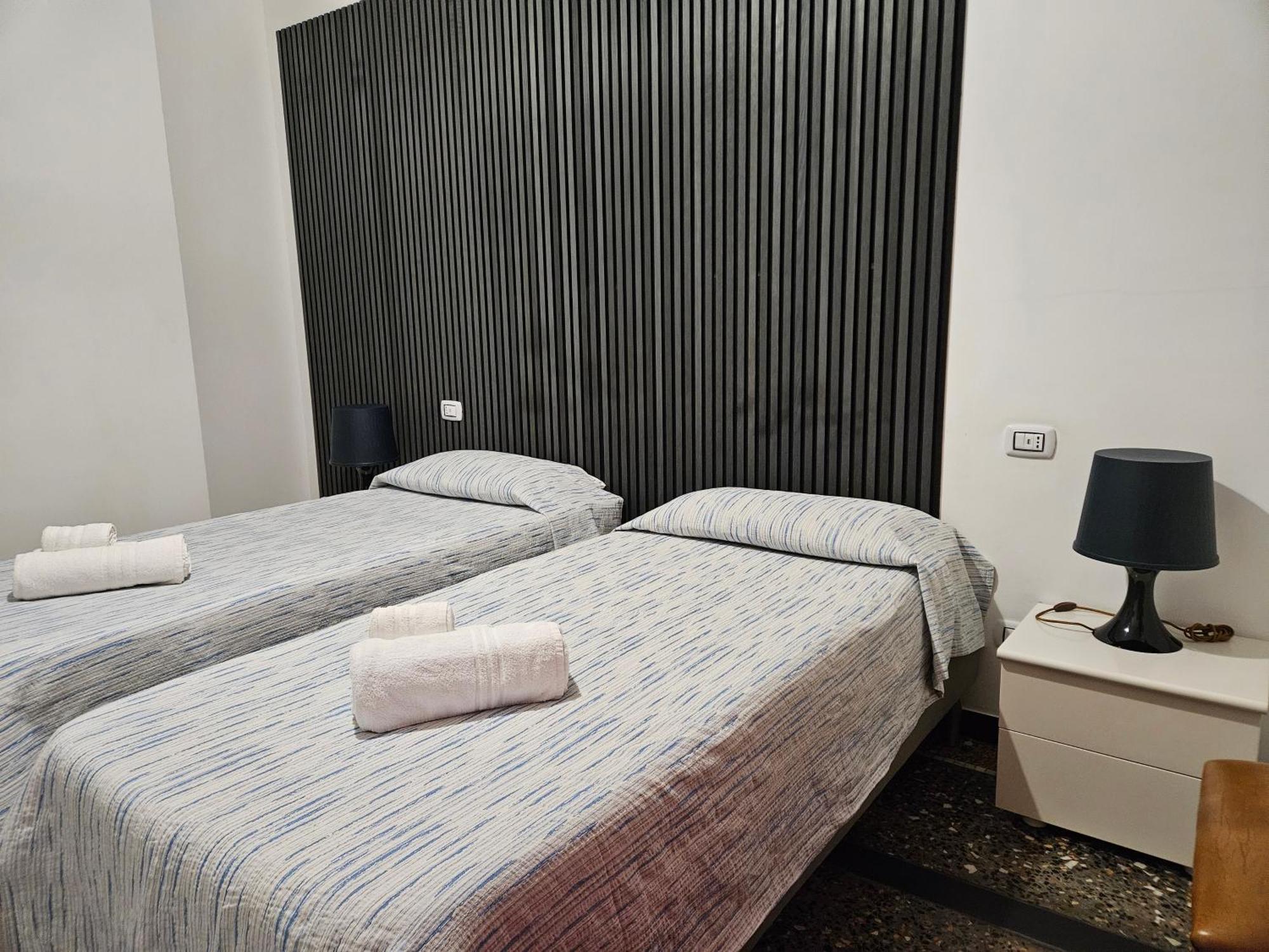 House Leomar Di Sara Guest house *